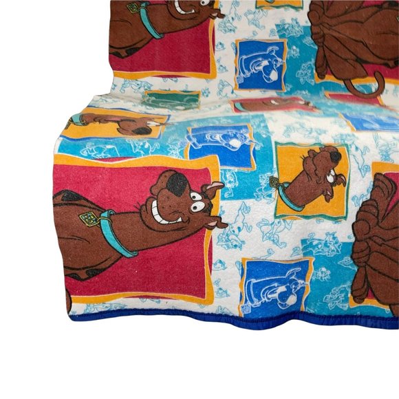 Rare Scooby-Doo Posing Vintage 1980's 80's Cartoon Throw Blanket 59 X 41 - Picture 4 of 11